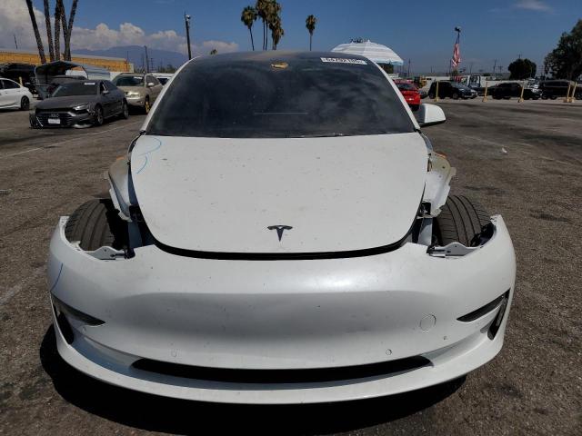 5YJ3E1EC6NF317359 - 2022 TESLA MODEL 3 თეთრი ფოტო 5