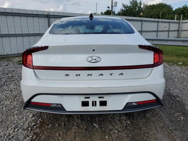 5NPEG4JA9MH105192 - 2021 HYUNDAI SONATA SE WHITE photo 6