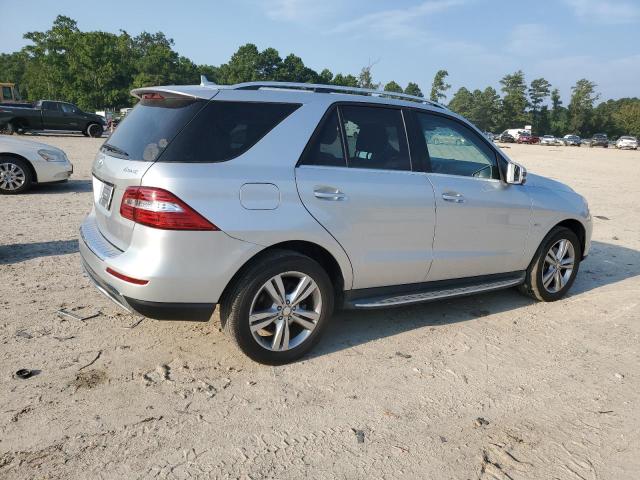 4JGDA5HB4CA023289 - 2012 MERCEDES-BENZ ML 350 4MATIC SILVER photo 3