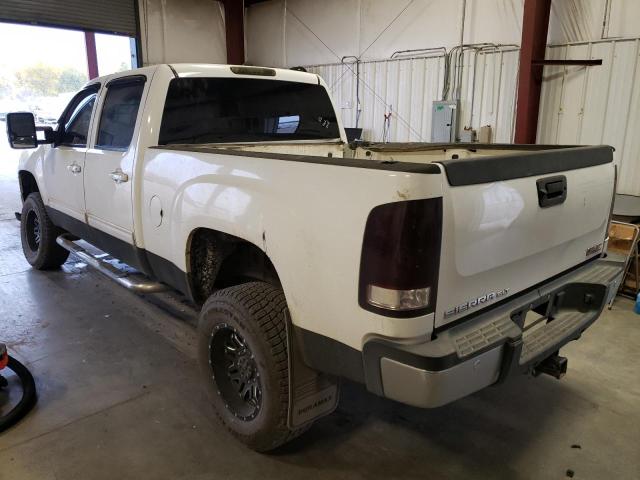 1GTHK63609F187704 - 2009 GMC SIERRA K2500 SLT WHITE photo 3