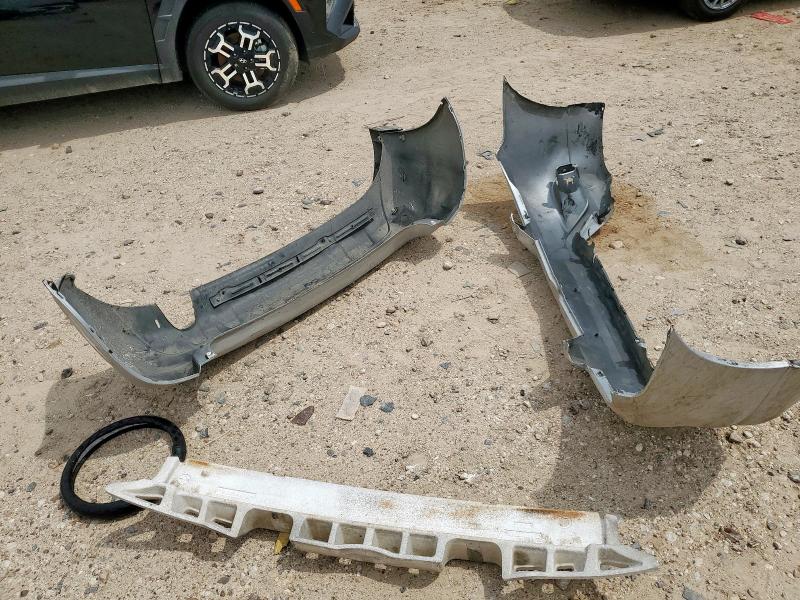 2T1KR30E65C495202 - 2005 TOYOTA COROLLA MA XR SILVER photo 12