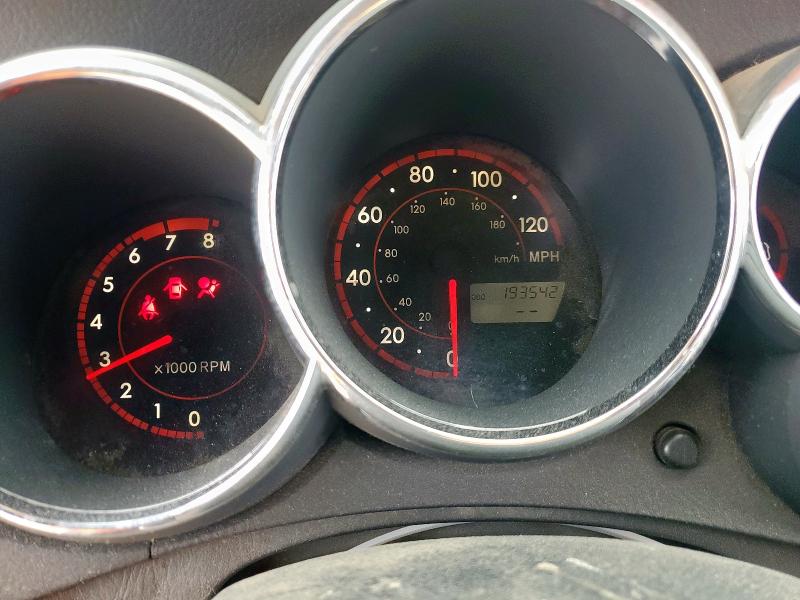 2T1KR30E65C495202 - 2005 TOYOTA COROLLA MA XR SILVER photo 9