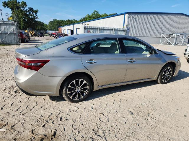 4T1BK1EB4JU267893 - 2018 TOYOTA AVALON XLE ოქროსფერი ფოტო 3