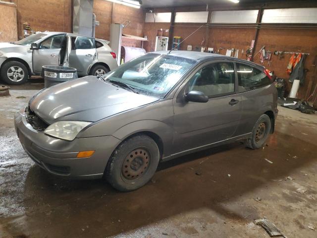 1FAFP31N36W148088 - 2006 FORD FOCUS ZX3 GRAY photo 1