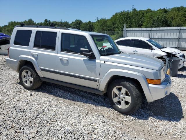 1J8HG48P47C527936 - 2007 JEEP COMMANDER 银色 照片 4