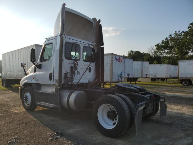 1FUBGEDV4GLHC5723 - 2016 FREIGHTLINER CASCADIA 1 白色 照片 3