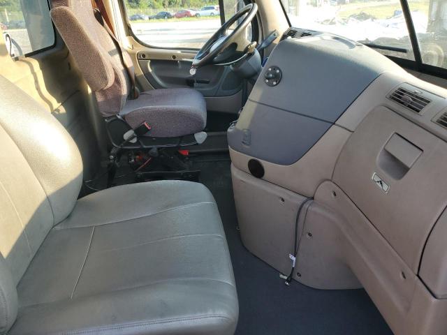 1FUBGEDV4GLHC5723 - 2016 FREIGHTLINER CASCADIA 1 白色 照片 5