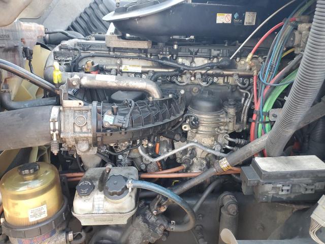 1FUBGEDV4GLHC5723 - 2016 FREIGHTLINER CASCADIA 1 白色 照片 7