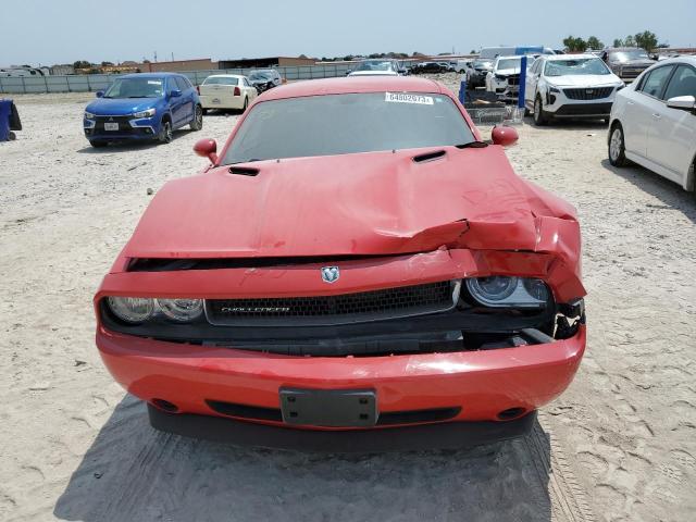 2B3CJ4DV7AH322902 - 2010 DODGE CHALLENGER SE RED photo 5