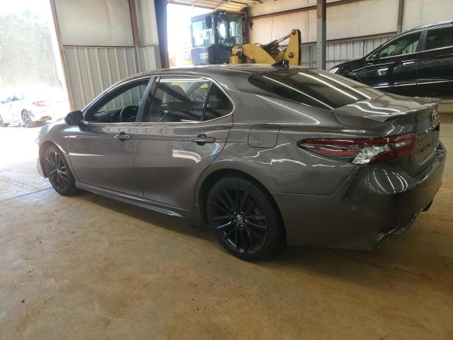 4T1K61AK3NU031655 - 2022 TOYOTA CAMRY XSE GRAY photo 2