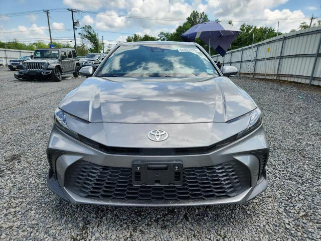 4T1DBADK8SU503120 - 2025 TOYOTA CAMRY XSE 灰色 照片 5