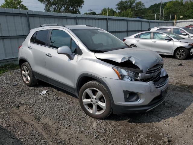 3GNCJRSB6GL152026 - 2016 CHEVROLET TRAX LTZ SILVER photo 4