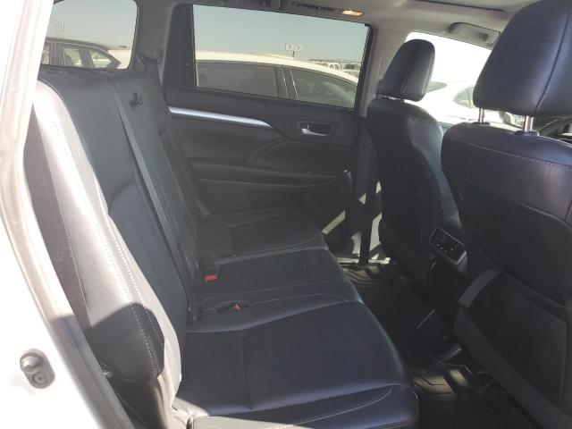 5TDJKRFH8GS503055 - 2016 TOYOTA HIGHLANDER XLE 白色 照片 11