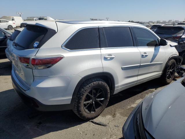 5TDJKRFH8GS503055 - 2016 TOYOTA HIGHLANDER XLE 白色 照片 3