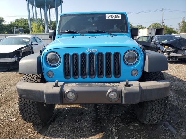 1C4BJWDG1HL630085 - 2017 JEEP WRANGLER U SPORT ლურჯი ფოტო 5
