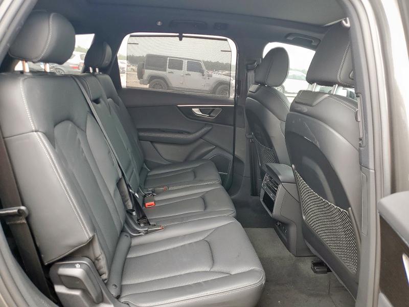 WA1VVBF7XSD008880 - 2025 AUDI Q7 PRESTIGE GRAY photo 11