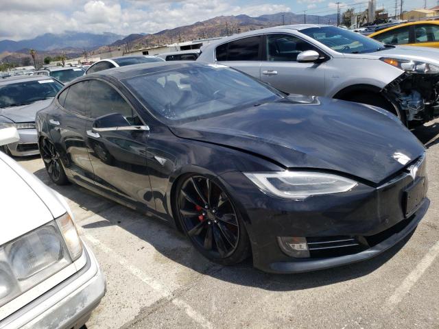 5YJSA1E45GF140936 - 2016 TESLA MODEL S შავი ფოტო 4