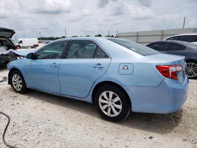 4T1BF1FK4DU651812 - 2013 TOYOTA CAMRY L BLUE photo 2