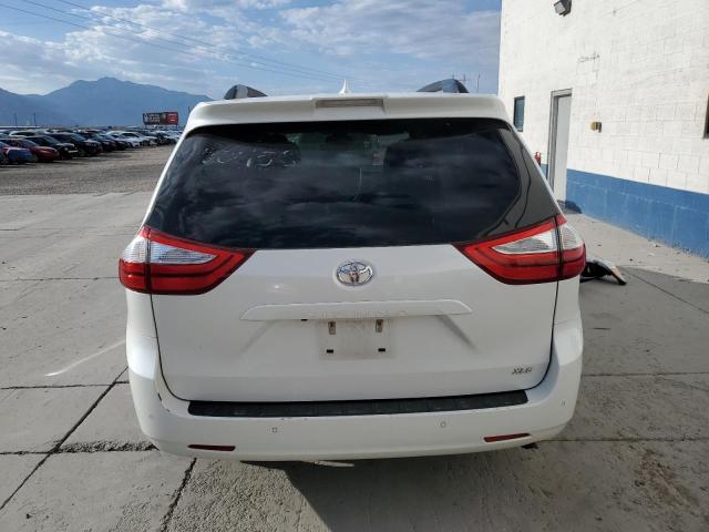 5TDYZ3DC5KS973082 - 2019 TOYOTA SIENNA XLE 白色 照片 6