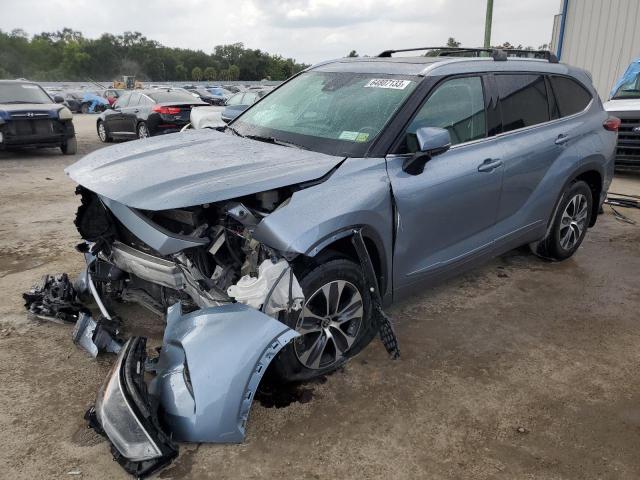 2021 TOYOTA HIGHLANDER XLE, 