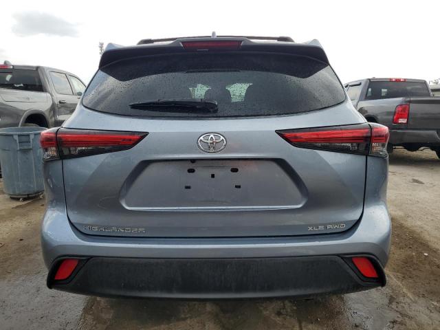 5TDHZRBH2MS109059 - 2021 TOYOTA HIGHLANDER XLE SILVER photo 6