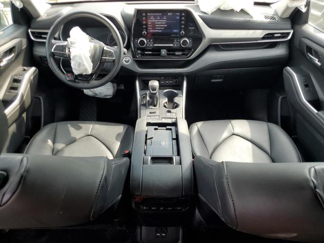 5TDHZRBH2MS109059 - 2021 TOYOTA HIGHLANDER XLE SILVER photo 8