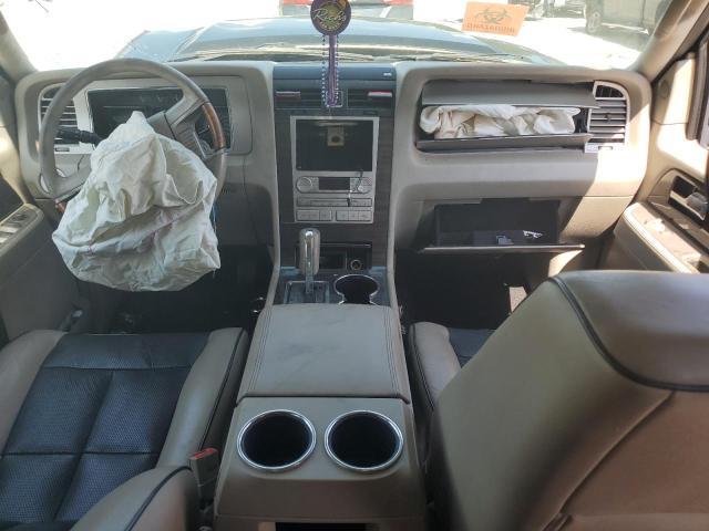 5LMFU27518LJ14815 - 2008 LINCOLN NAVIGATOR BLACK photo 8