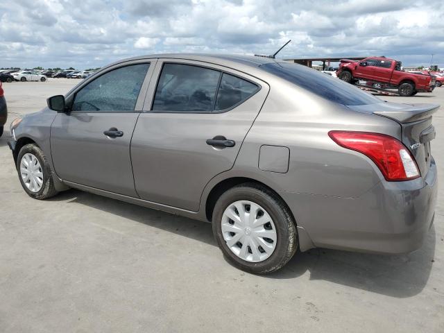 3N1CN7APXHL892178 - 2017 NISSAN VERSA S GRAY photo 2