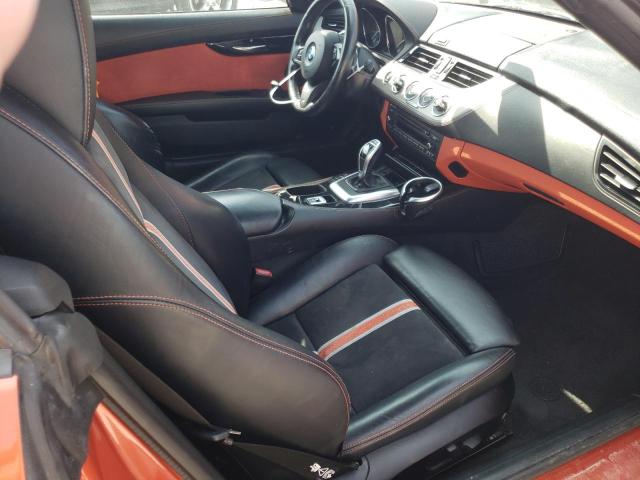 WBALM7C51EE386355 - 2014 BMW Z4 SDRIVE35I ORANGE photo 8