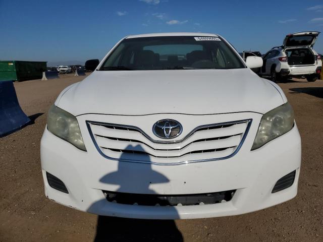 4T1BF3EK8BU774670 - 2011 TOYOTA CAMRY BASE თეთრი ფოტო 5