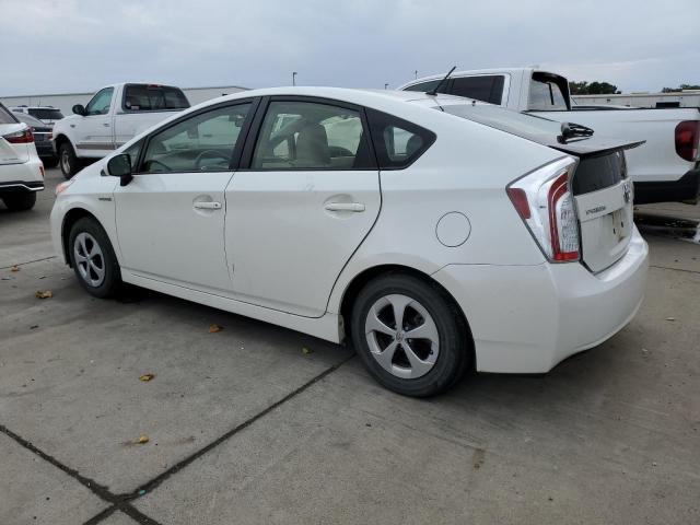 JTDKN3DU6F0479445 - 2015 TOYOTA PRIUS WHITE photo 2