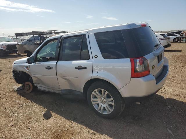 SALFP24N08H019239 - 2008 LAND ROVER LR2 SE SILVER photo 2