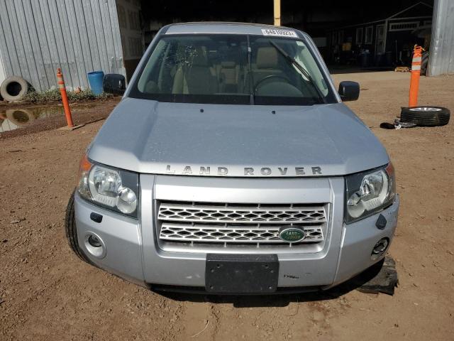 SALFP24N08H019239 - 2008 LAND ROVER LR2 SE SILVER photo 5