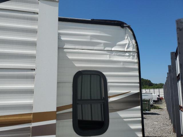 5ZT2SSRB7FE004513 - 2015 FOREST RIVER SHASTA OASIS 26RL TWO TONE photo 9