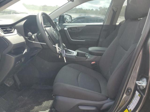 2T3H1RFV4RC290549 - 2024 TOYOTA RAV4 LE ნაცრისფერი ფოტო 7