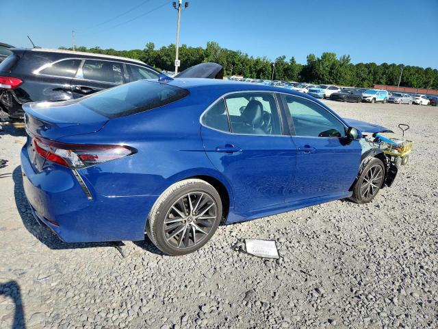 4T1G11AK5RU232970 - 2024 TOYOTA CAMRY SE NIGHT SHADE BLUE photo 3