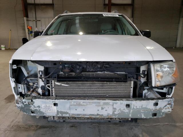 1FMDK04116GA10370 - 2006 FORD FREESTYLE SE WHITE photo 5