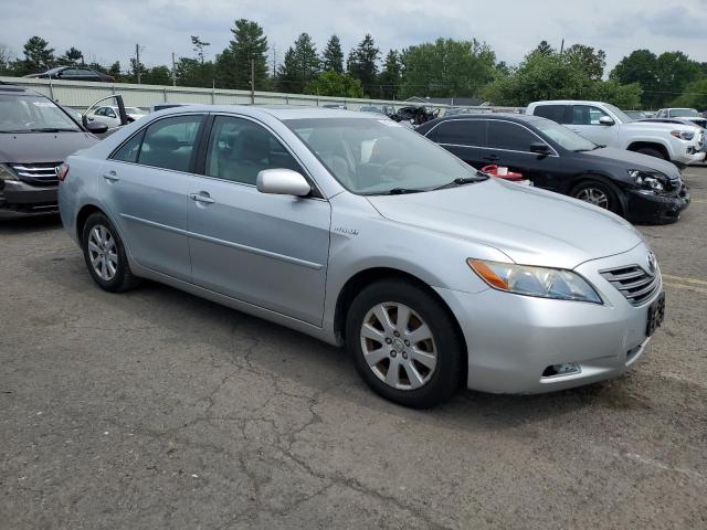 JTNBB46K373037731 - 2007 TOYOTA CAMRY HYBRID SILVER photo 4