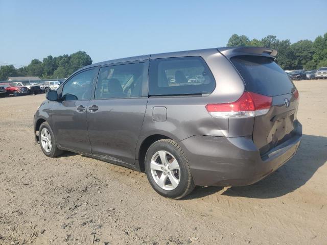 5TDZK3DC6DS315282 - 2013 TOYOTA SIENNA GRAY photo 2