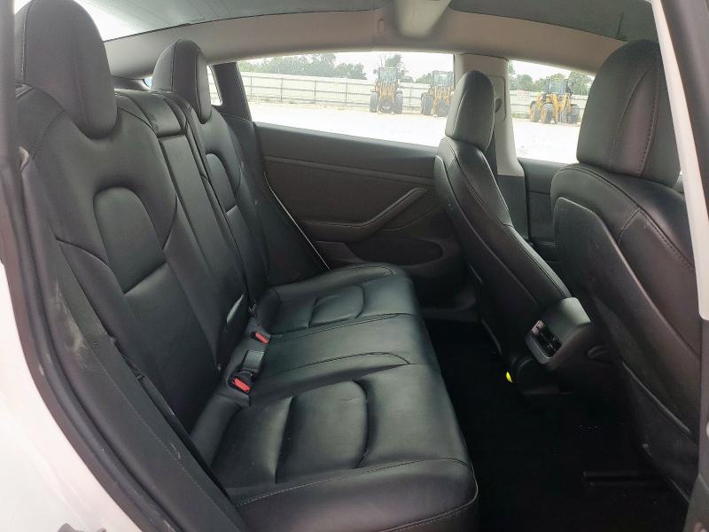 5YJ3E1EA8PF402561 - 2023 TESLA MODEL 3 Biały zdjęcie 10