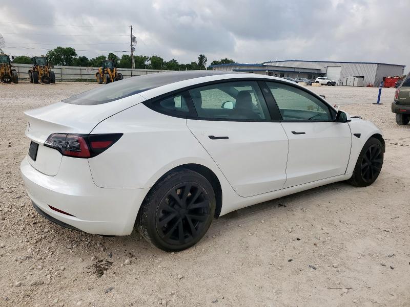 5YJ3E1EA8PF402561 - 2023 TESLA MODEL 3 Biały zdjęcie 3