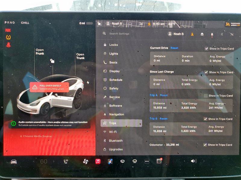 5YJ3E1EA8PF402561 - 2023 TESLA MODEL 3 Biały zdjęcie 9