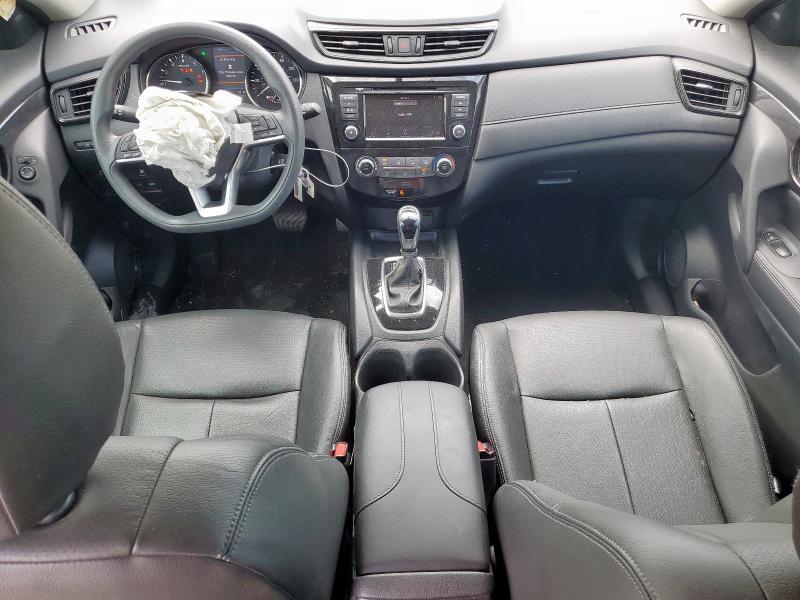 5N1AT2MT6JC758450 - 2018 NISSAN ROGUE S 银色 照片 8