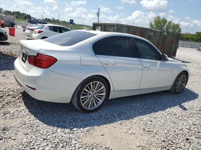 WBA3A5C56DF600780 - 2013 BMW 328 I WHITE photo 3