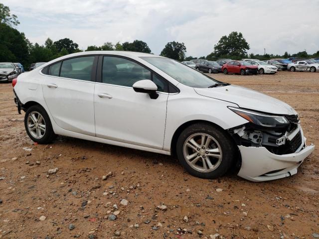 1G1BE5SMXH7207272 - 2017 CHEVROLET CRUZE LT WHITE photo 4