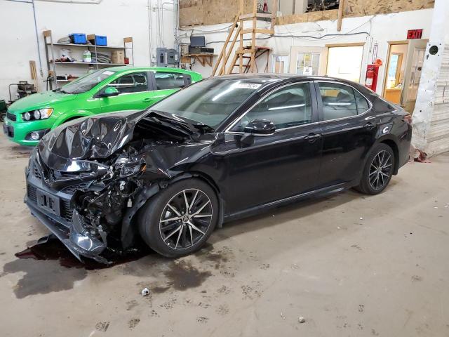 4T1T11AKXPU779793 - 2023 TOYOTA CAMRY SE NIGHT SHADE BLACK photo 1