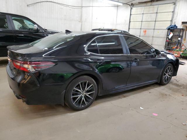 4T1T11AKXPU779793 - 2023 TOYOTA CAMRY SE NIGHT SHADE BLACK photo 3