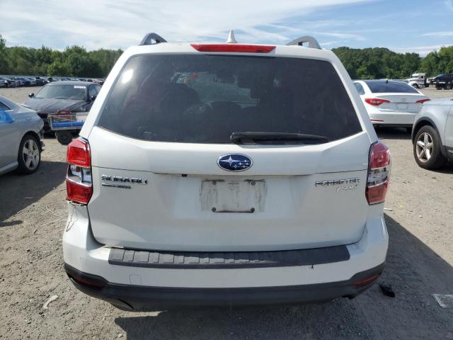 JF2SJADC9GH476891 - 2016 SUBARU FORESTER 2.5I PREMIUM WHITE photo 6