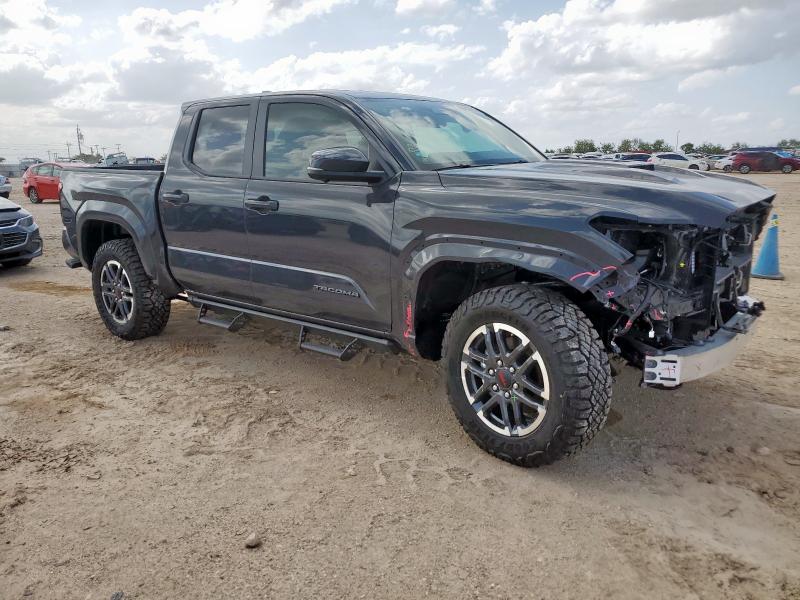 3TMLB5JN0SM117303 - 2025 TOYOTA TACOMA DOUBLE CAB 黑色 照片 4