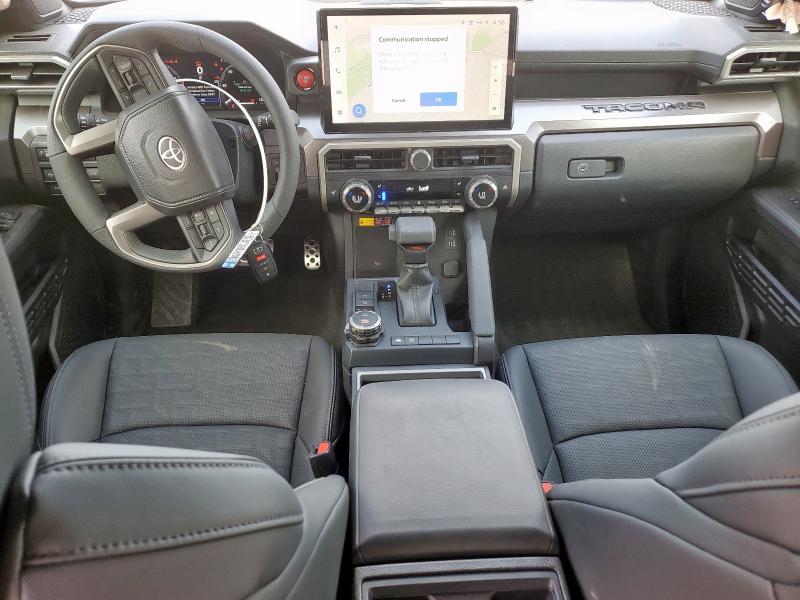 3TMLB5JN0SM117303 - 2025 TOYOTA TACOMA DOUBLE CAB 黑色 照片 8